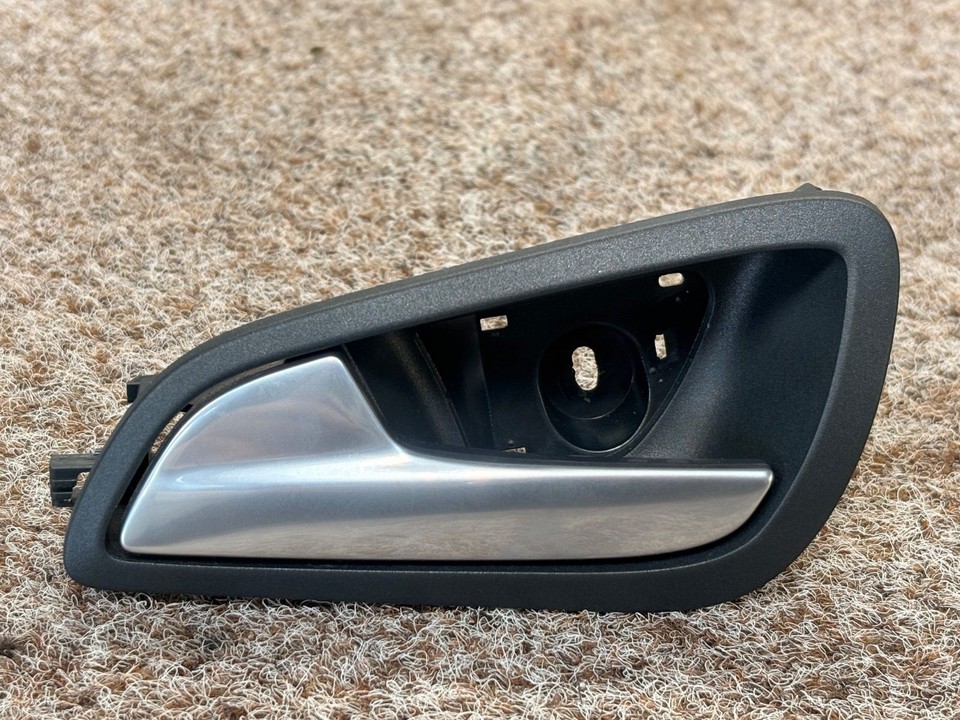 FORD C-MAX C344 2010-2016 - Rear Left Interior Door Handle AM51U22601BEW