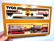 Vintage Lot of TWENTY TYCO Bachmann HO Scale Model Train Cars Locomotive