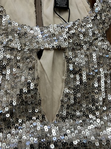 Cable & Gauge Silver Sequin Sleeveless Halter Top Size X-small NWT - Picture 2 of 10
