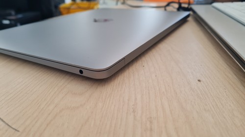 APPLE - MacBook Air 13.3" (2020) - M1, 256 GB SSD, Space Grey, 8GB, 92% battery - Picture 8 of 13