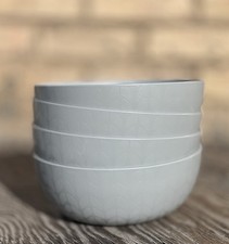 Set of 4 | MAINSTAYS Interwoven Etched Plastic Cereal Bowls 38oz • Light Grey