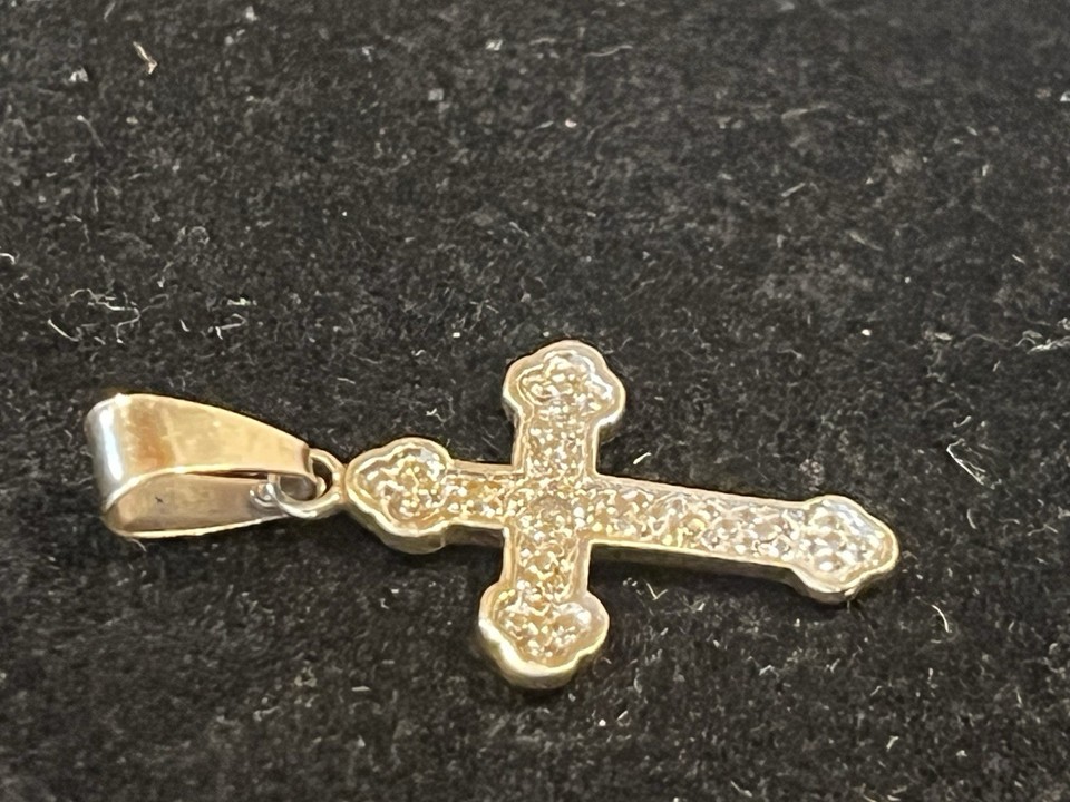 10k yellow gold cross pendant .7 Grams Wear Sell Scrap Jewelry | eBay