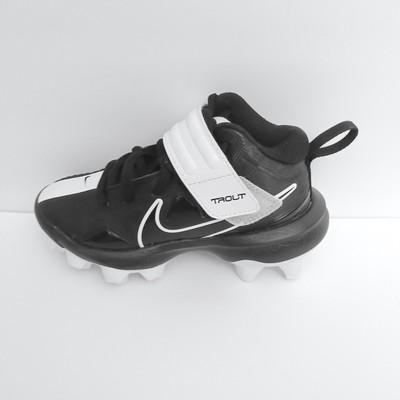 10c baseball cleats