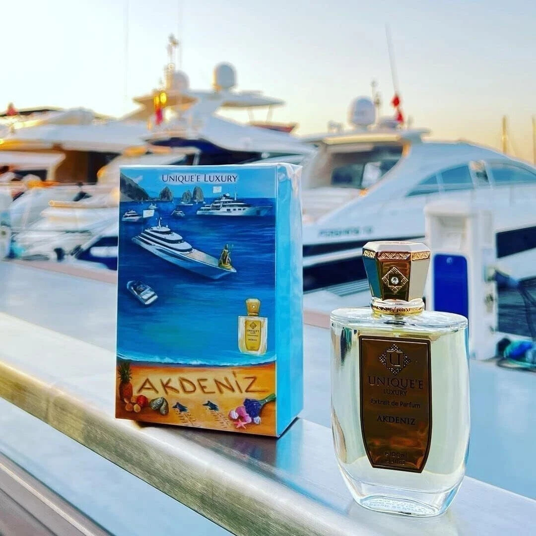 Akdeniz By Unique'e Luxury Extrait De Parfum Spray 100ml/3.4oz