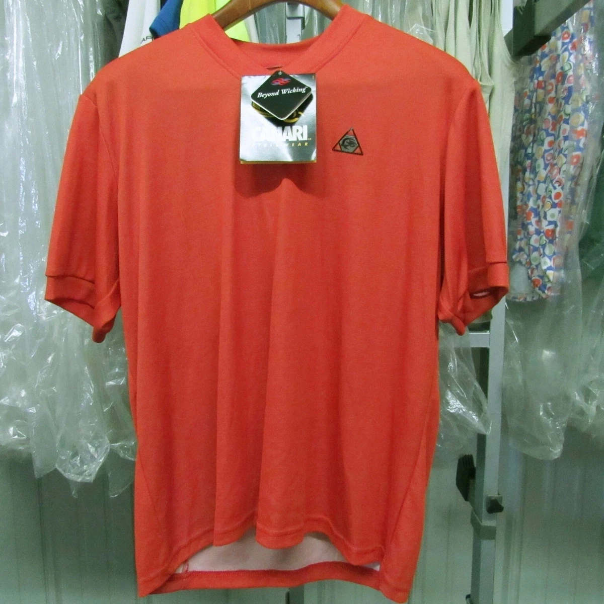 Canari clothing hotsell
