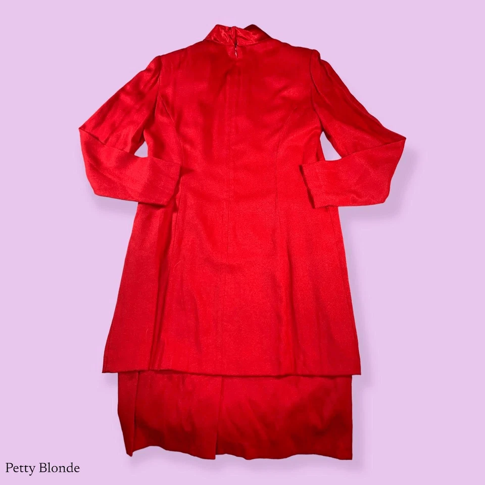 Conjunto de vestido blazer rojo Virgo para mujer 6 almohadillas de hombro con cuello satinado años 80 llamativo Vin Foto 2 de 4