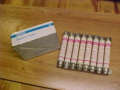 Box of Eight (8) Gould Shawmut TRS 1-1/8R Tri-onic Fuses Time Delay 600V NEW!