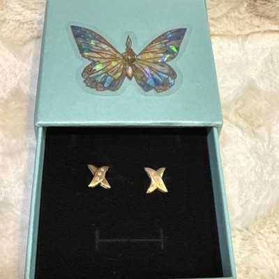 Beautiful 14k Yellow Gold Flush Set Bezel Diamond X Hugs Kisses Earrings