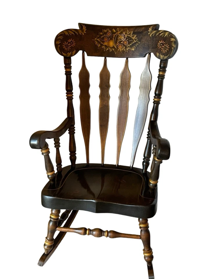 Mecedora Windsor vintage con estampado de pino Nichols & Stone Foto 3 de 4