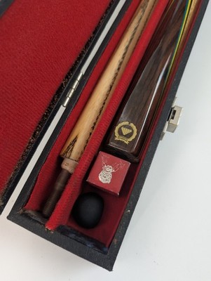 Vintage Century 2-Piece Snooker & Pool Cue with Hard Case & Chalk