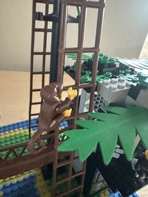 LEGO Pirates: Forbidden Island (6270) Complete