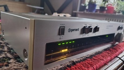 GARRARD AM FM Stereo Tuner Model 9 Vintage Radio Selten 