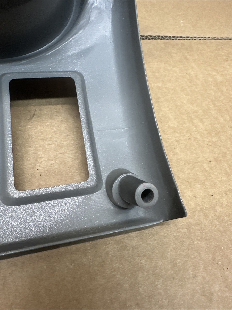 03-07 Hummer H2 OEM Left Driver Outer Dash Trim Bezel (Silver 502