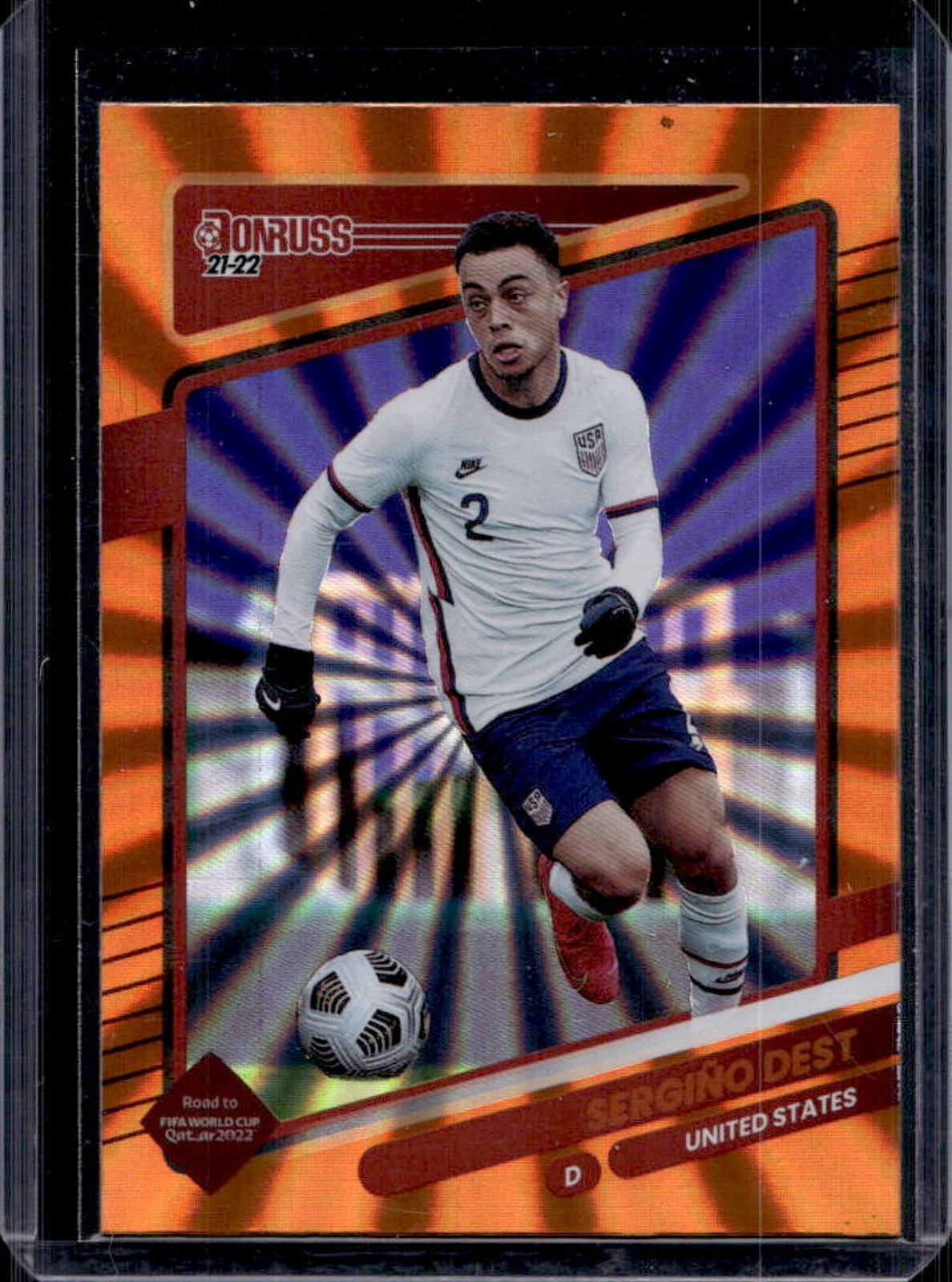 2021 Panini Donruss Sergino Dest Holo Orange Laser #162 USA