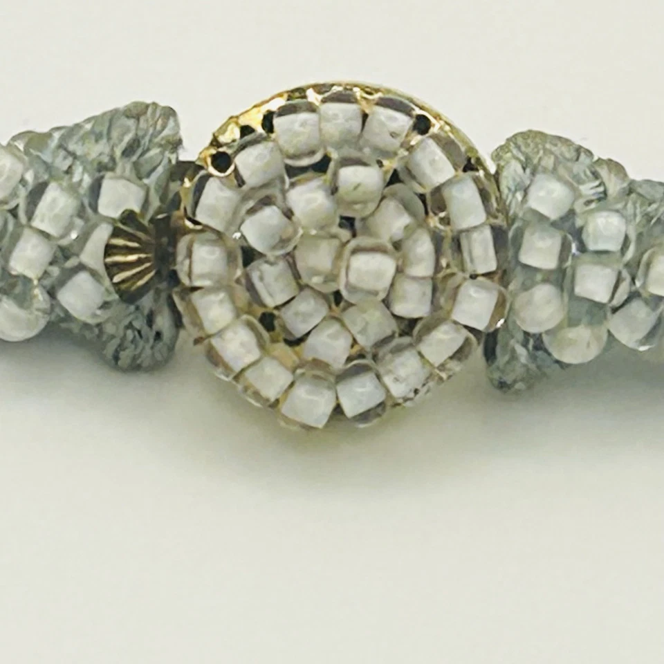 Collar gargantilla estilo babero con cuentas vintage HERMOSO cuentas de vidrio hecho a mano Alemania Foto 3 de 4