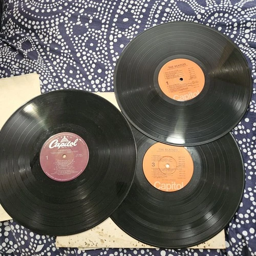 The Beatles Vinyl Lot – White Album 2LP + Yesterday and Today (Capitol)