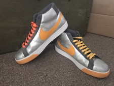nike sb blazer independent