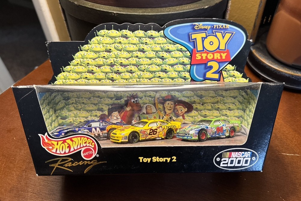 2000 Toy Story 2 Target Exclusive Hot Wheels Racing Atlanta 500 3-Car Set New