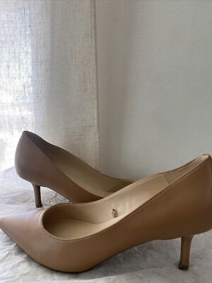 Woman Pumps Beige Marc Fisher Size 11