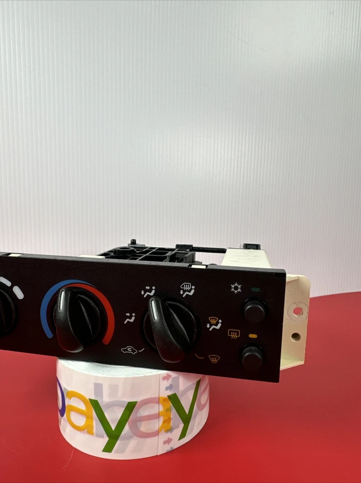 Chevrolet Cavalier 2003 2004 2005 control de temperatura con aire acondicionado y descongelación trasera OEM Foto 4 de 4