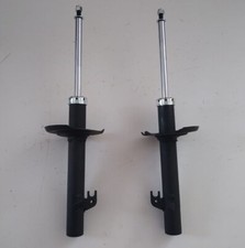 2 Gasdruck Stoßdämpfer Toyota Aygo vorne VA 