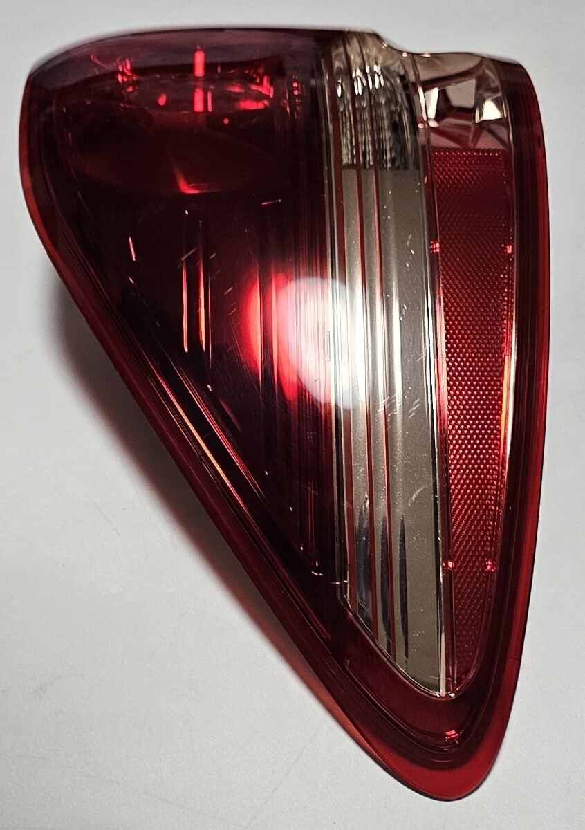 パーツ TOYOTA CROWN ATHELETE TAIL LAMPS Near Mint】Toyota Crown Athlete Tail Lights AWS210 GRS210