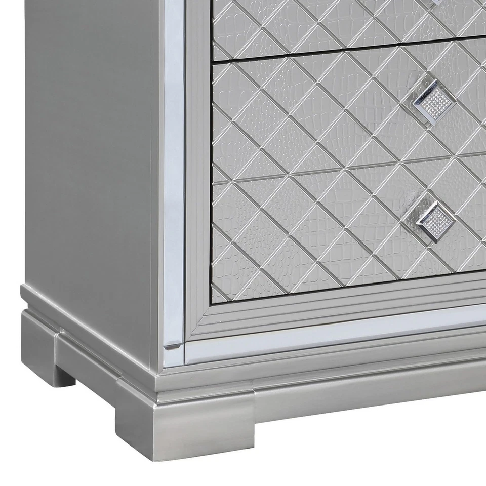 Mesa de cabeceira Benjara Axl 29 polegadas 2 gavetas, portas USB, em relevo, acabamento espelhado, Si... - Imagem 4 de 4