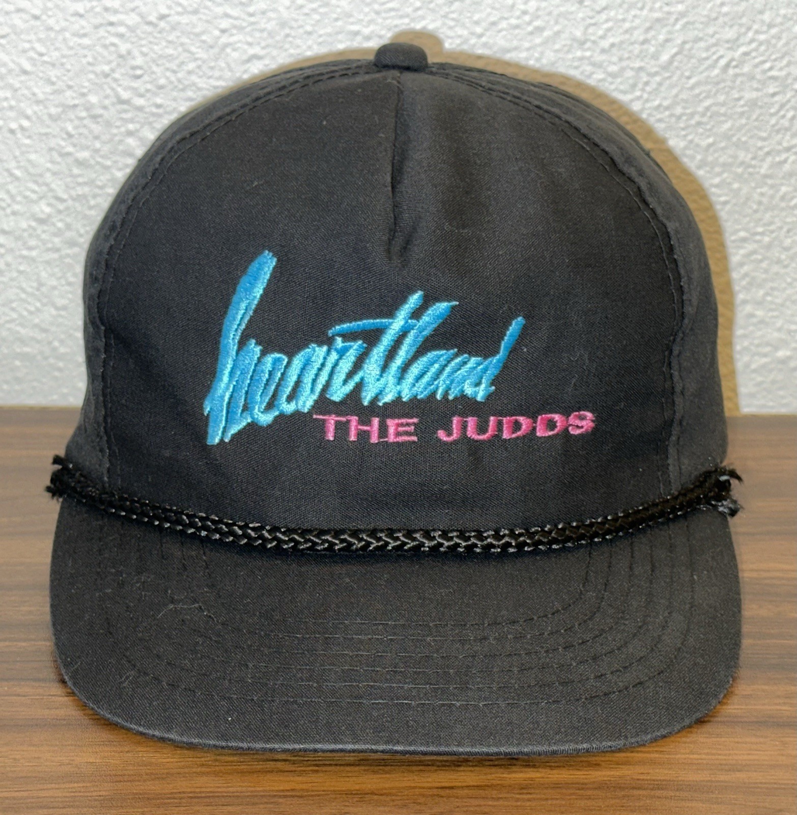 Picture 1 of 8