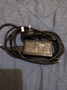 Original HP ZBook 14u G5 Laptop Ladegerät 65W USB-C Netzteil UK Stecker