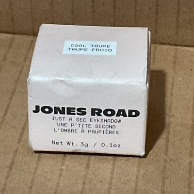 New Boxed Jones Road Just A Sec Eyeshadow~Cool Taupe~Full Size 0.10 OZ / 3.0 g