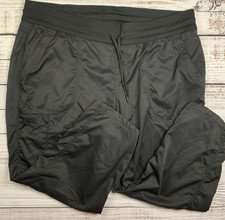 The North Face Women s XXL Black Aphrodite 2.0 Capri Pants New NWT