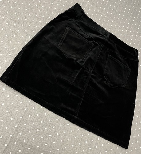 MODA INTERNATIONAL Y2K VTG BLACK VELVET 100% COTTON POCKET SHORT SKIRT UK 8-W28" - Picture 10 of 19