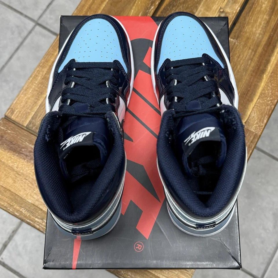 Talla 9.5 - Air Jordan 1 Retro OG Alto Azul Chill W Foto 4 de 4