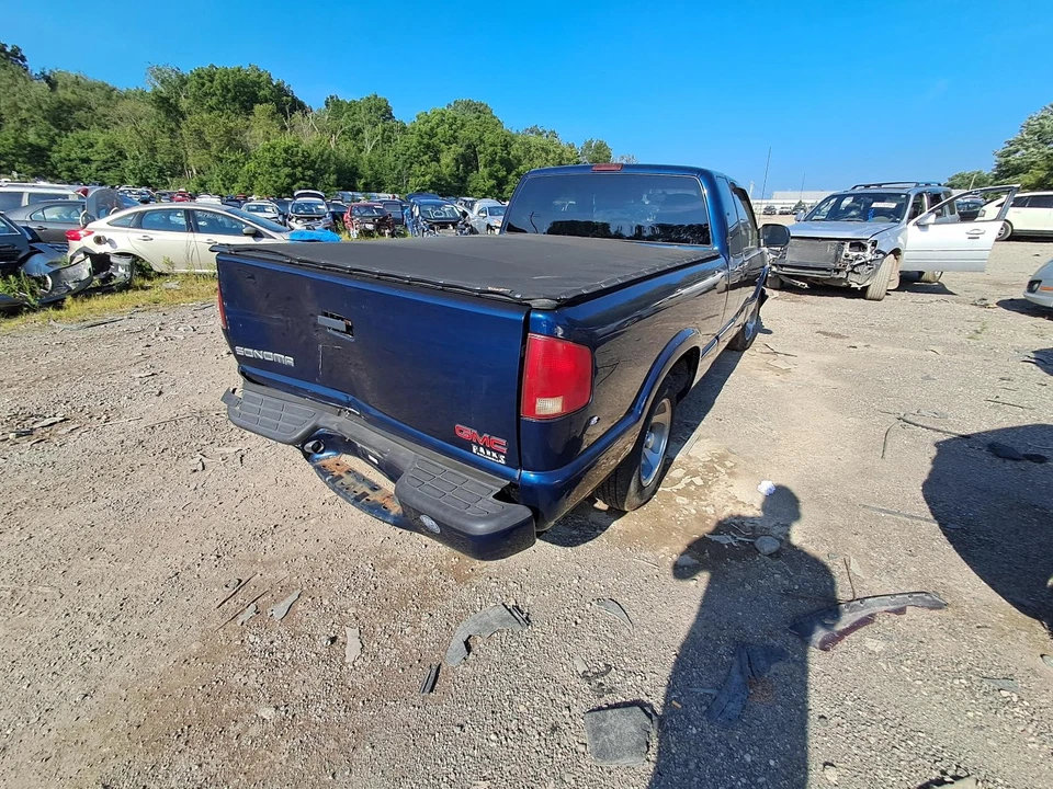 Used HVAC Blower Motor fits: 2003 Gmc S10/s15/sonoma front Front Grade A - Image 3 of 4