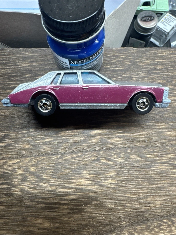 Coche de juguete fundido a presión Hot Wheels Cadillac Seville 1980 Mattel Hong Kong Foto 4 de 4