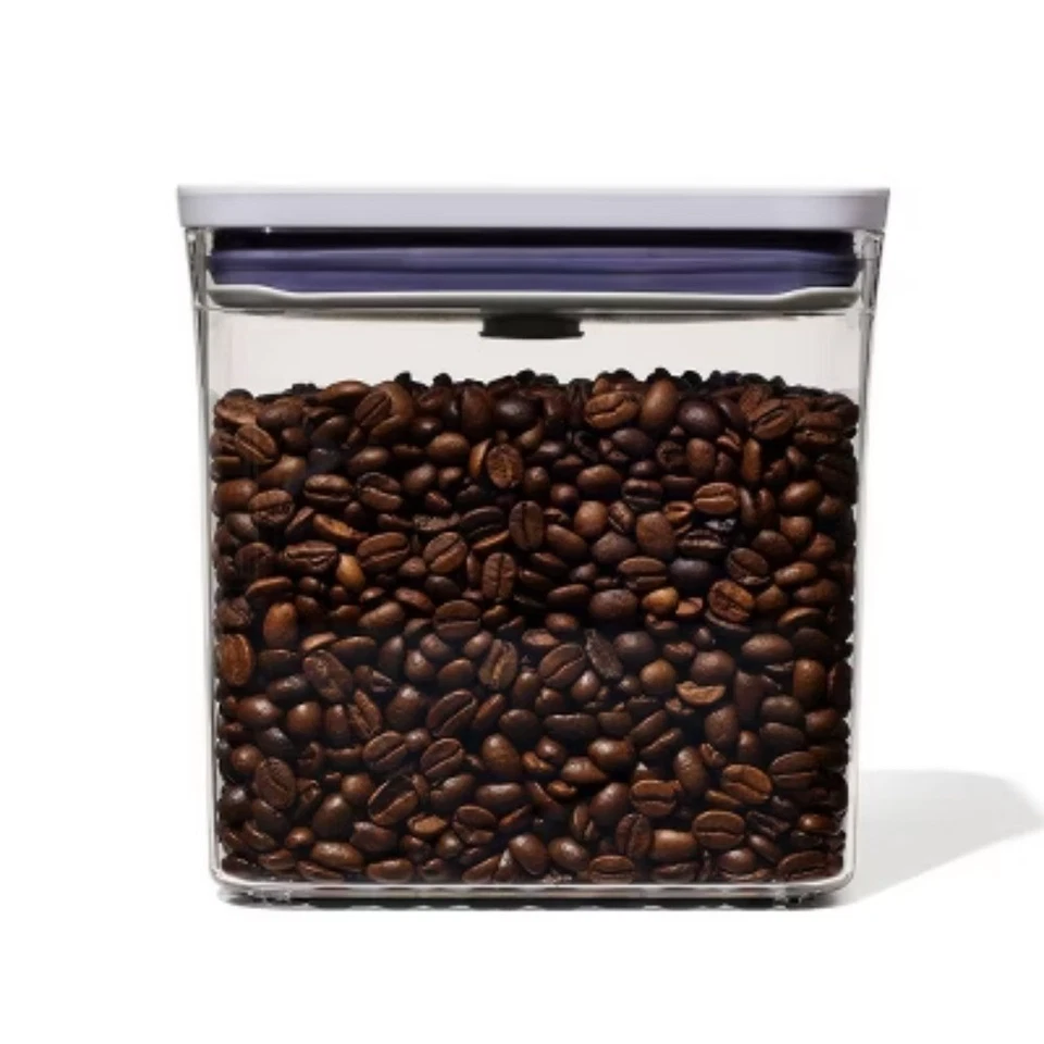 Contenedor de almacenamiento de alimentos hermético alto rectangular de plástico OXO POP 1,7 qt transparente: Foto 2 de 4