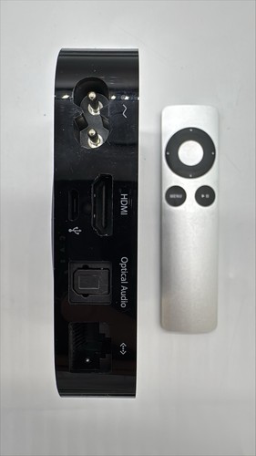 Apple TV 4K 3rd Gen Wi-Fi HDR Streaming Media Player A1469 Remote - Picture 5 of 8