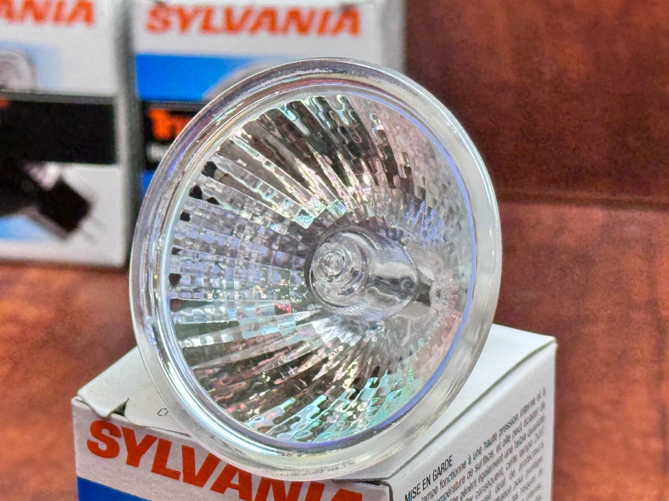 5 x Sylvania Tru-Aim MR16 Narrow Flood Lamp 65 Watt Lamp Light Bulb GU5.3 58565 - Image 3 of 4