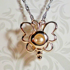 18" Silver Necklace, Silver "Butterfly" Cage With Pearl, Essential Oil Diffuser