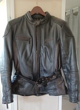 Motorradbekleidung  Damen  Größe 42/44 Leder Jacke mit passender Hose