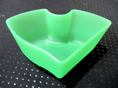 Tupperware Crystal Wave Divided Dish Cold Cup Green Replacement Part #4018A-1
