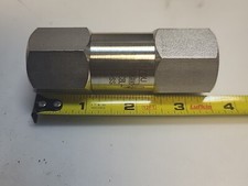 PARKER 8F-C8L-5-SS / 8FC8L5SS NEW OUT OF BOX