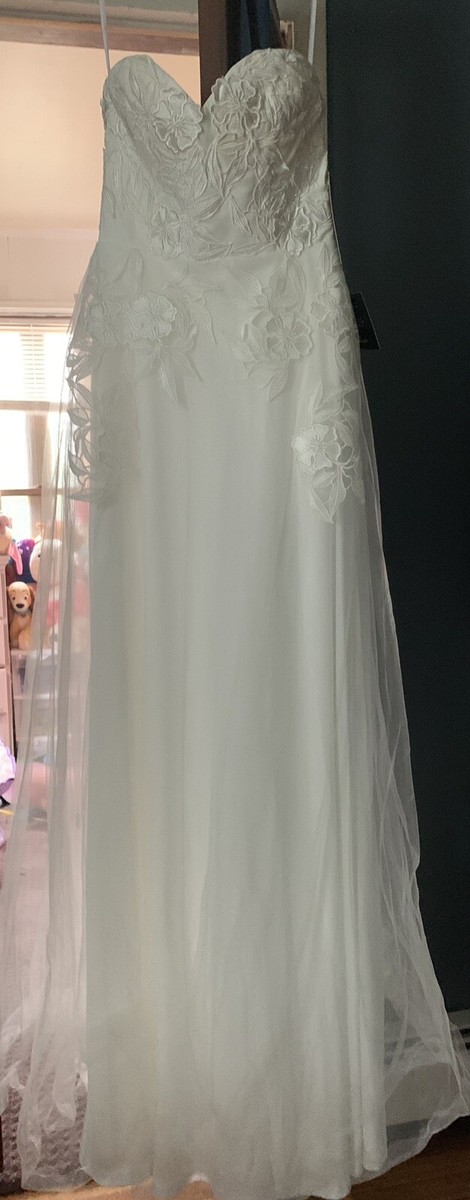lulu wedding dresses East Meets Dress | White Wedding Cheongsam