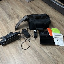 UNIVERSUM VHS-C Kamera VIDEO MOVIE | Dachbodenfund | defekt | Zubehör | Bastler