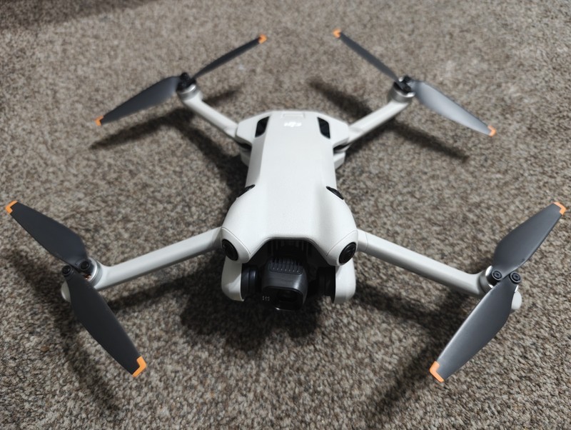 DJI Mini 4 Pro Drone Only - Unbound - Fully Working - Great Cond - 003VLBH