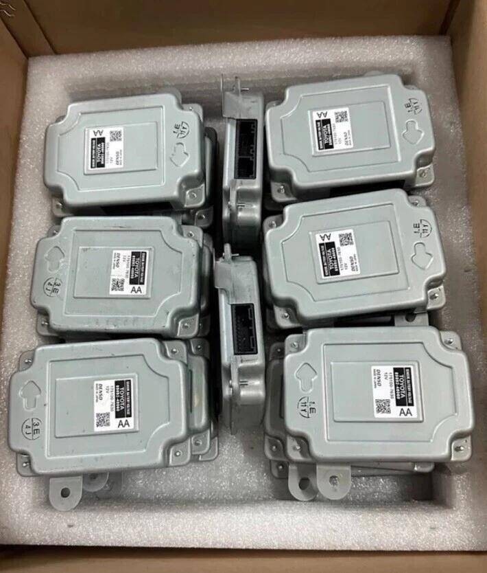 OEM 89892-48060 Battery Current Sensor Fits 2020–2023 Toyota Lexus