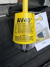 BiererAV40 CTP 40kV Audible Visual Voltage Indicator Lineman Tester Bag & Manual