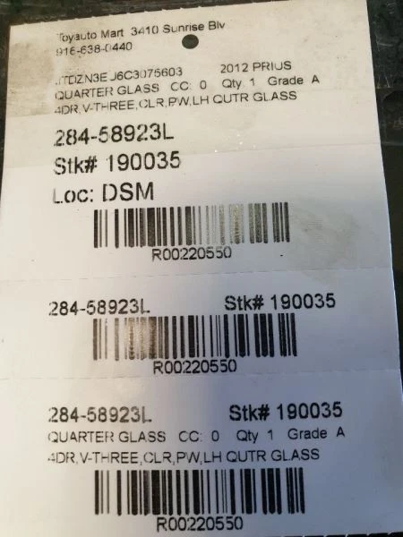 12-17 TOYOTA PRIUS V THREE DRIVER SIDE QUARTO DE VIDRO  - Imagem 4 de 4