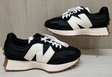 New. Balance® 327 women's sneakers - Black/White [SALE]