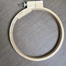 Princess 6 Inch Embroidery Hoop Wood Craft Tool Adjustable Screw